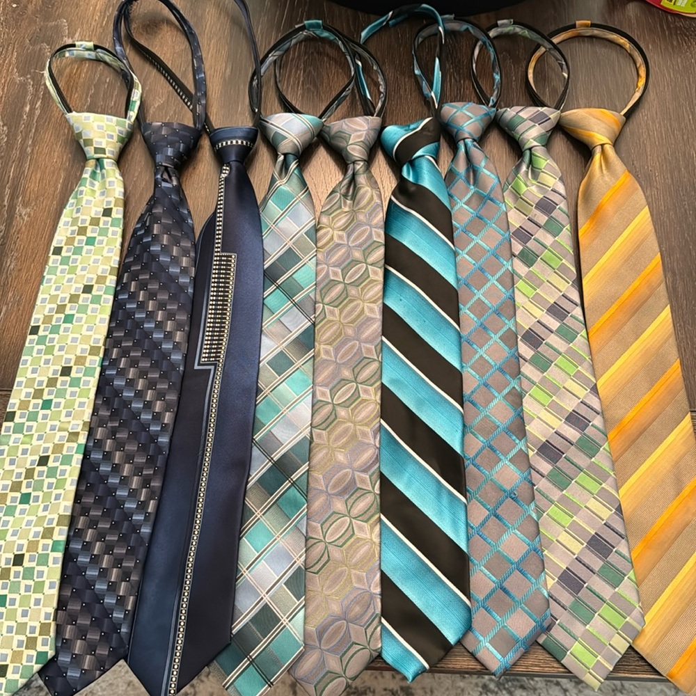 (9) zip-up ties for teens